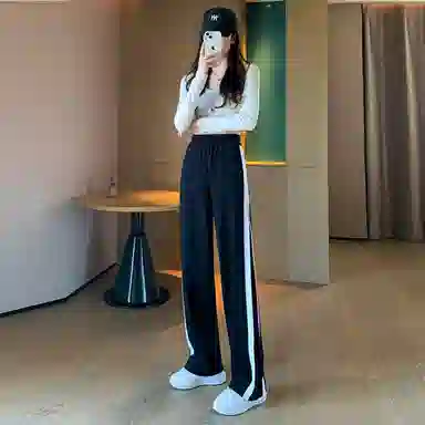 【dme】 侧边双条纹阔腿针织运动裤 女款 黑色