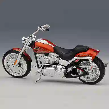 Maisto 112 Harley-Davidson FXSBSE CVO Breakout