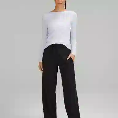 lululemon SS23 Asymmetrical T