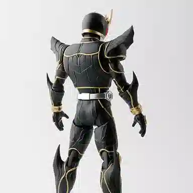 BANDAI KUUGA shf 14.5cm