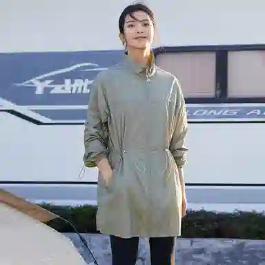 探路者 纯色轻薄防泼水透气无帽皮肤衣 女款