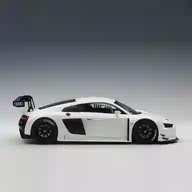 AUTOart 118 R8 LMS