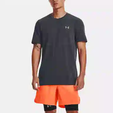 Under Armour T