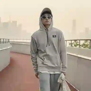 New Balance FW22 Logo