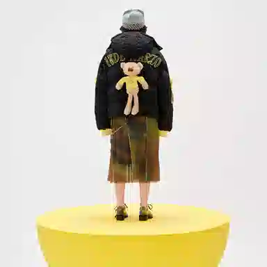 13 DEMARZO x SMILEY SMILEY