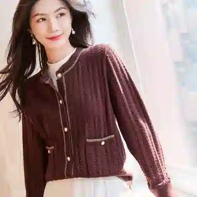 【dme】 圆领休闲简约针织衫 女款