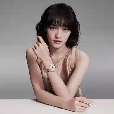 EMPORIO ARMANI 34mm AR60049