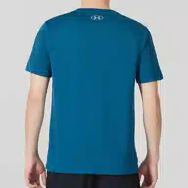 Under Armour T