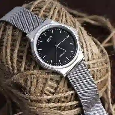 CASIOYOUTH MQ-24M-1E