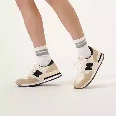 New Balance NB 990 V1 Teddy Made