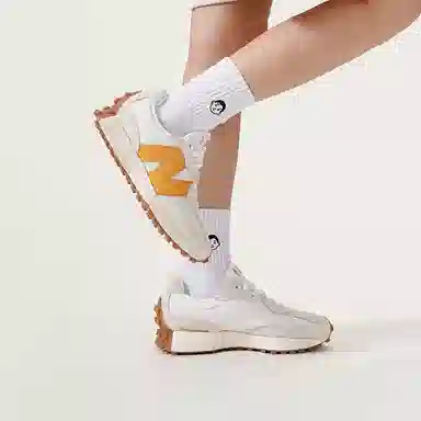 New Balance 327 White Yellow