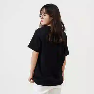 New Balance logo T