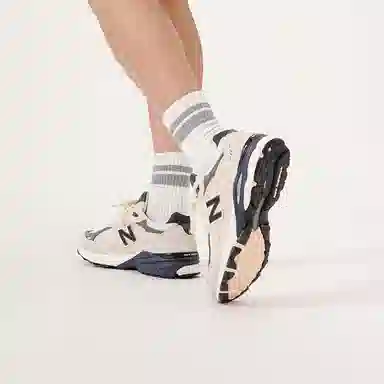 New Balance 990 V3 "Teddy Made"