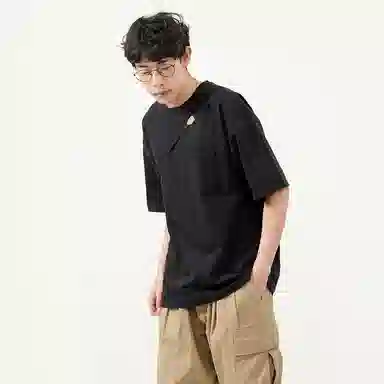 New Balance logoT
