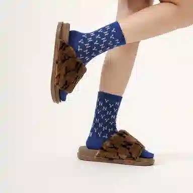 MLB Chunky Mound Fur Monogram