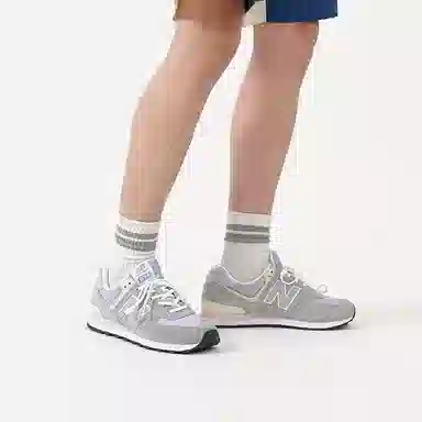 New Balance NB 574 v2