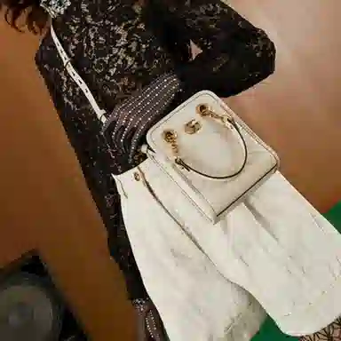 Gucci Marmont Mini Tote Bag White