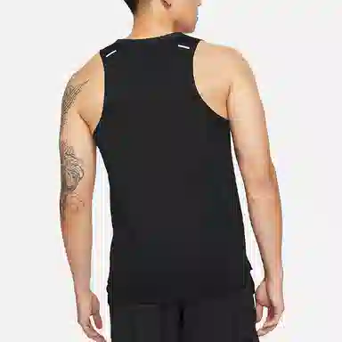 Nike Dri-FIT Rise 365 Logo