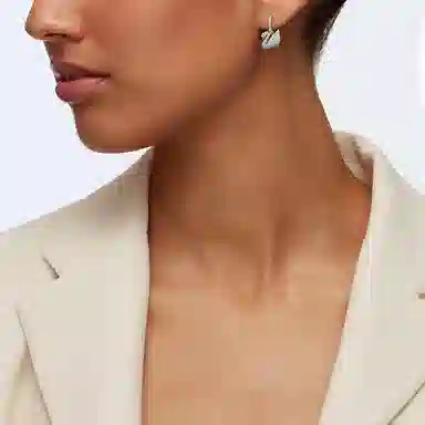 Swarovski Iconic Swan Earrings Blue