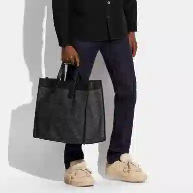 COACH Field 40 Tote