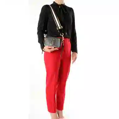 MARC JACOBS Snapshot