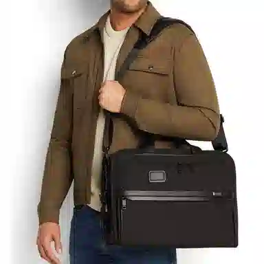 TUMI Alpha 3