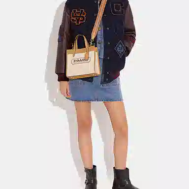 COACH Field 22 Logo Tote