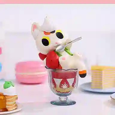 POP MART Strawberry Mousse Cup Blind Box