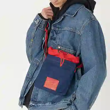 Levi's Red