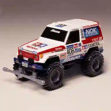 田宫 大脚车 兰德酷路泽拉力赛 成品模型