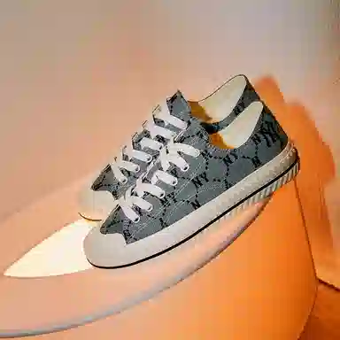 MLB NY Retro Canvas Sneakers