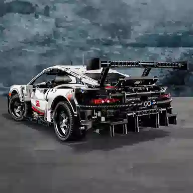 LEGO x Porsche 911 RSR 42096