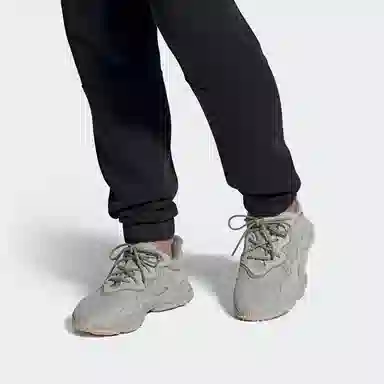 adidas Ozweego