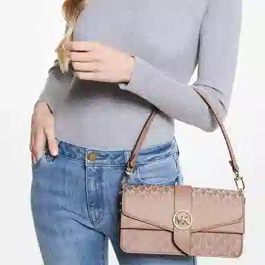 MICHAEL KORS MK Greenwich Logo