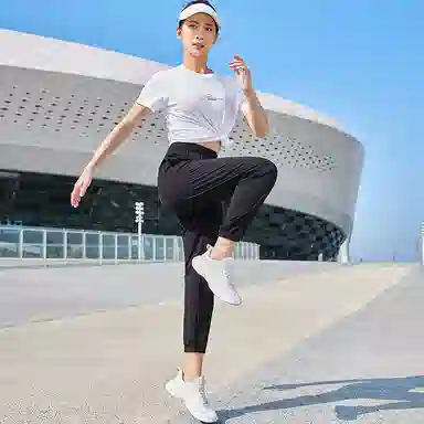 鸿星尔克 纯色休闲运动裤 女款 正黑