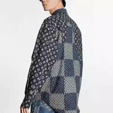 LOUIS VUITTON LV Logo