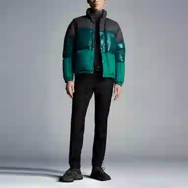 Moncler Aveillan Logo