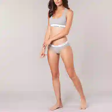 CKCalvin Klein Y