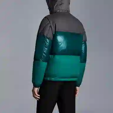 Moncler Aveillan Logo