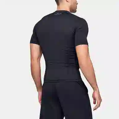 Under Armour T