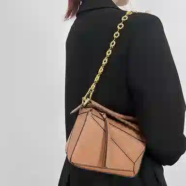 LOEWE Puzzle 60cm