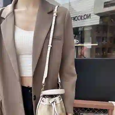 COACH Dempsey 15 Bucket Bag White