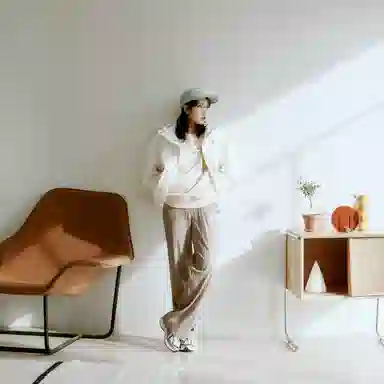 New Balance 1906R White Silver