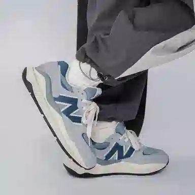 New Balance 5740 Misty Blue