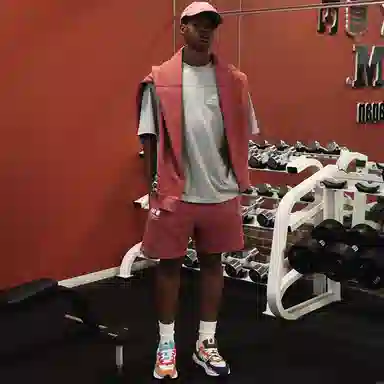 A BATHING APE x New Balance 5740