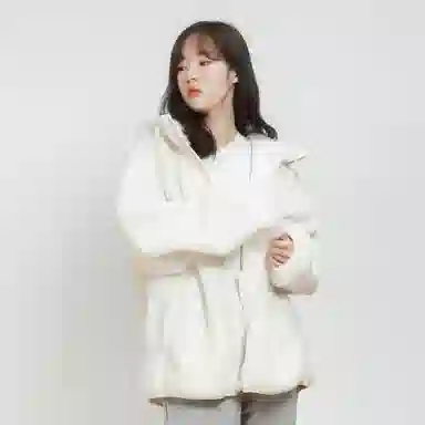 MLB New York Yankees Logo Embroidered Fleece Hoodie Ivory