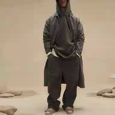 Fear of God Essentials FW22 Relaxed Hoodie Off Black