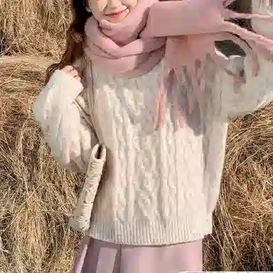 小镇姗姗 纯色绞花圆领针织毛衣