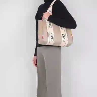 Chloe Woody Tote Bag