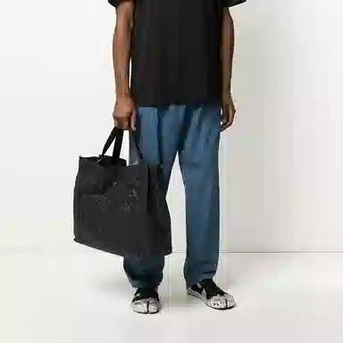ISSEY MIYAKE KuroCart Tote